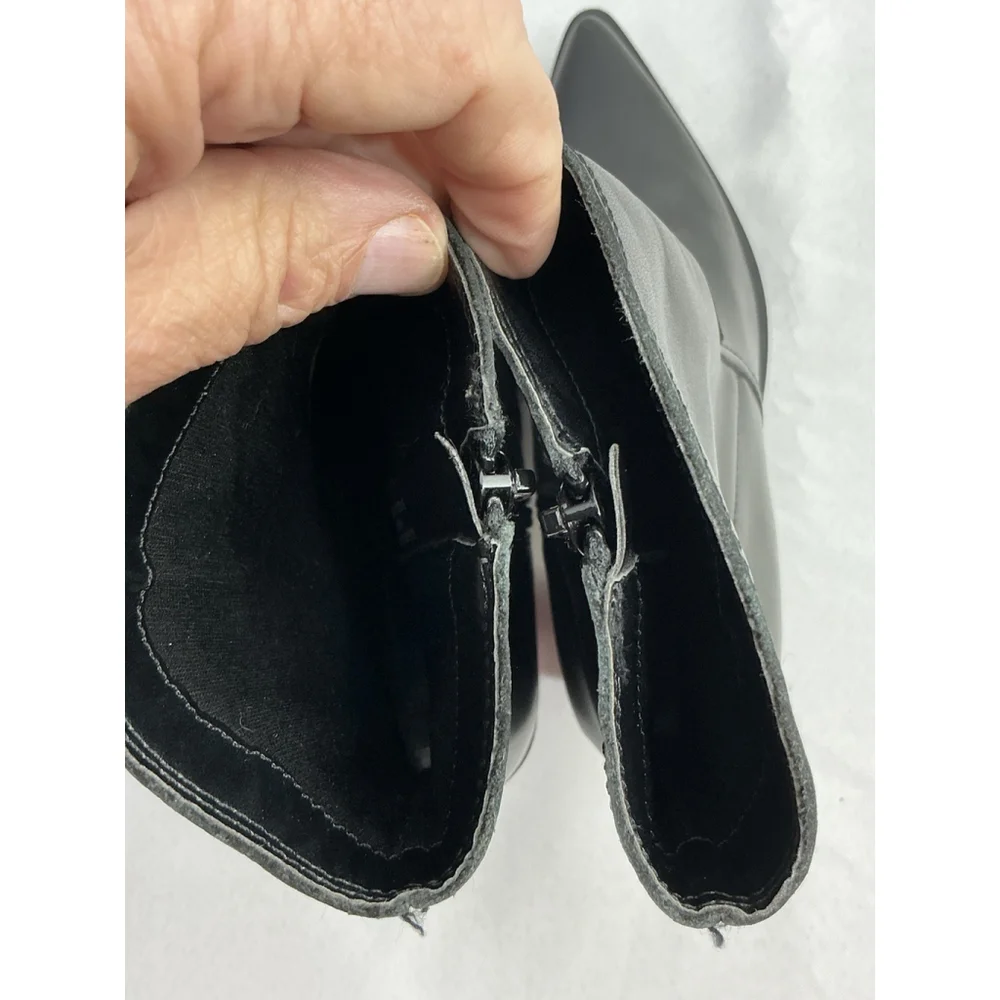 Womans Express Western Style Boots 7 Black Side Zip Pointed Toe Block Heel